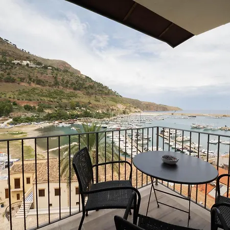 Sopra Le Mura Castellammare del Golfo