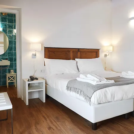 Sopra Le Mura 3*