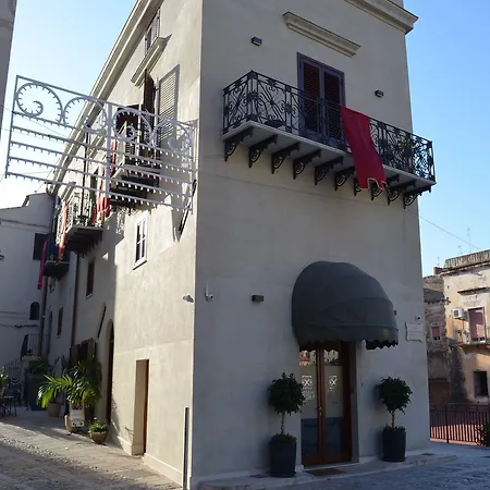Hotel Sopra Le Mura 3*