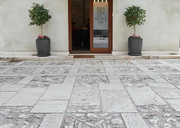 Hotel Sopra Le Mura 3*